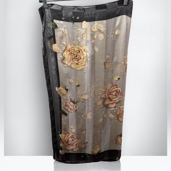 Alfredo Versace Italy 100% Silk Floral Scarf - Picture 2 of 7